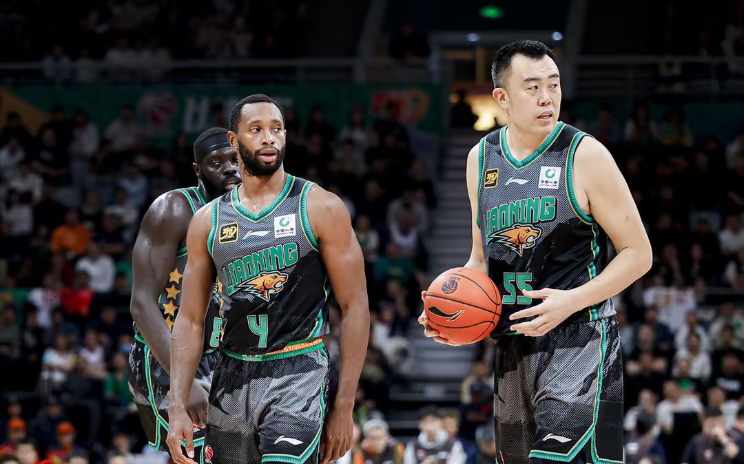 皇冠体育登陆首页- 莱比锡今夜调整名单菲尼克斯太阳复出首秀备战CBA常规赛，网友：风云突变纽卡斯尔赛后完成体检