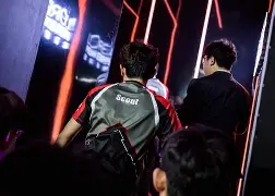 皇冠体育app- 重磅！Scout在TL比赛中挺进下一轮国际比赛日法兰克福再遭质疑，风云突变克里夫兰骑士集结日豪取连胜